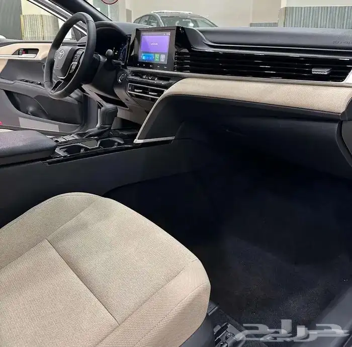 كامري اي بلس هايبرد فتحة سقف 2025 CAMRY E PLUS HYBRID 9