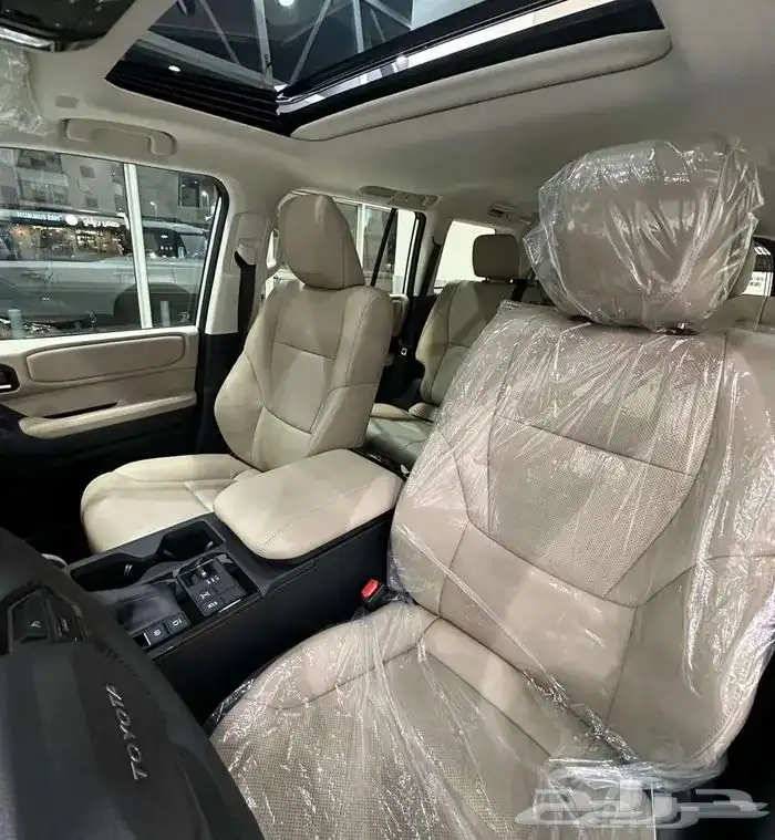 برادو تي اكس ال2 بنزين PRADO TXL2 2025 7