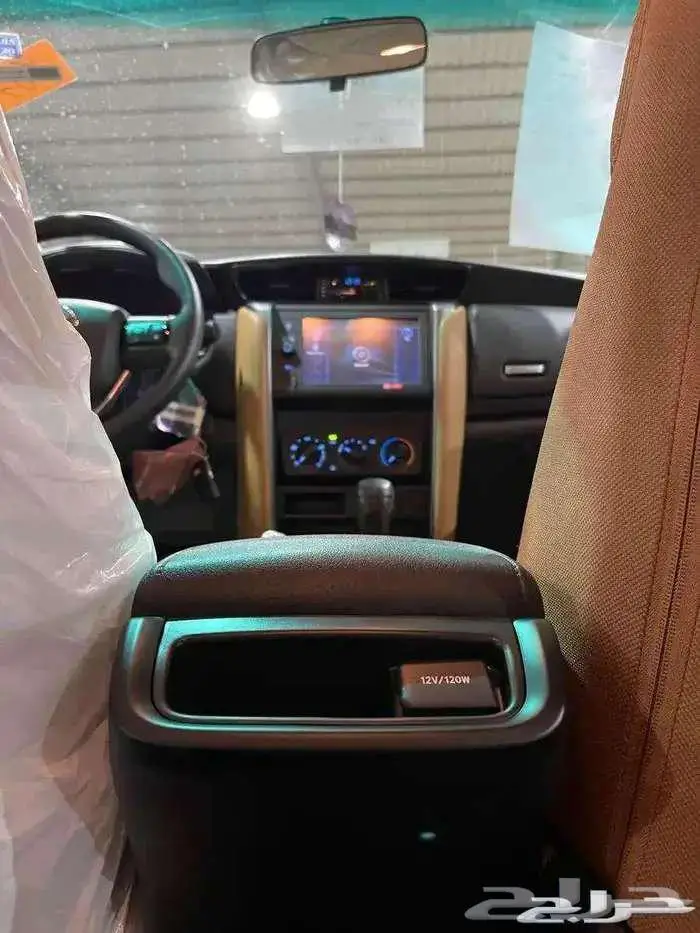 فورتشنر GX2 بنزين دبل وبدن دبل موديل 2025 12