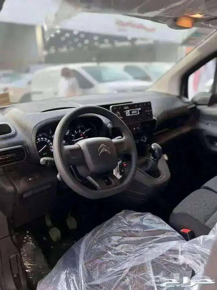 باص بضاعه سيتروين برلنجو 2024 - اقوى سعر لأصحاب الشركات 3