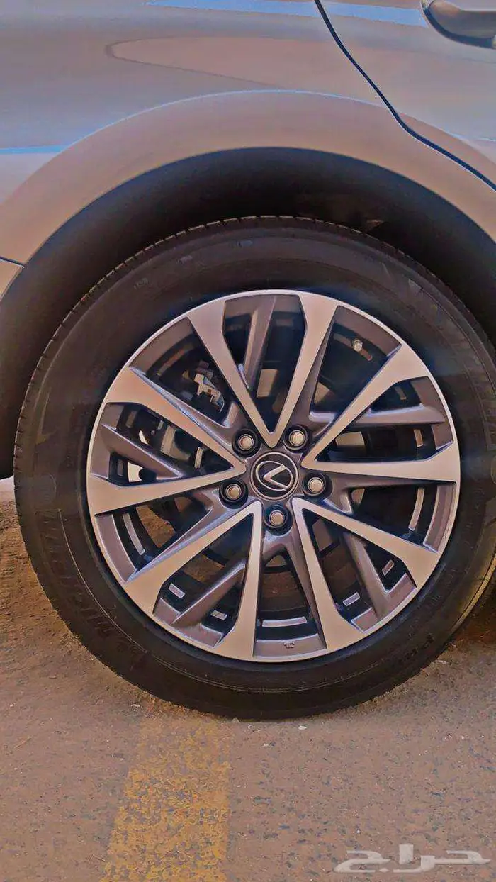 لكزس ES300H 6