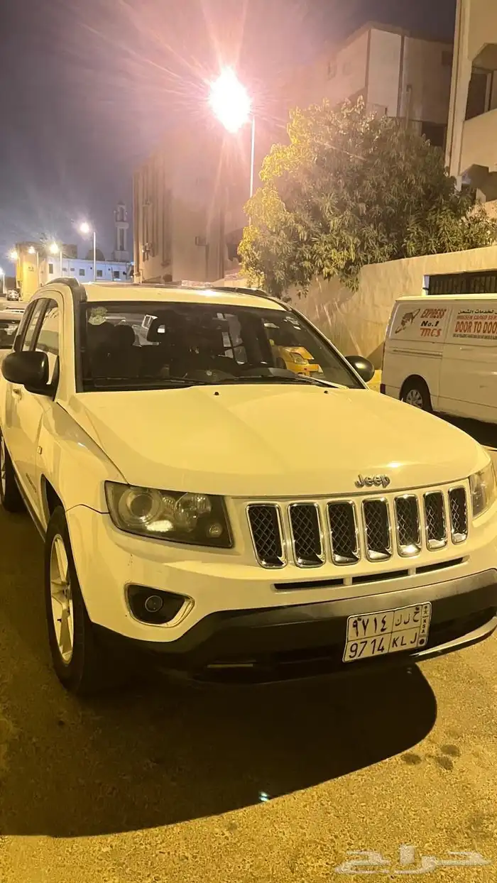 جيب كومباس 2014 1