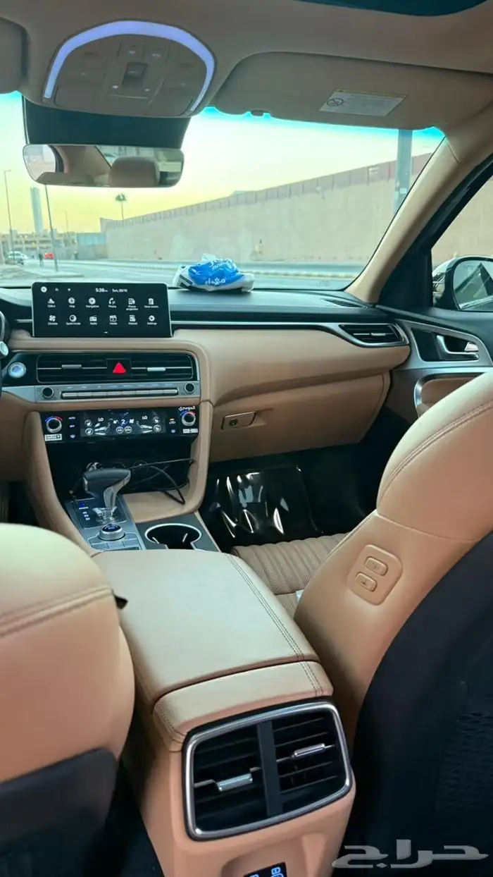 جينسس برستيج G70 2025 5