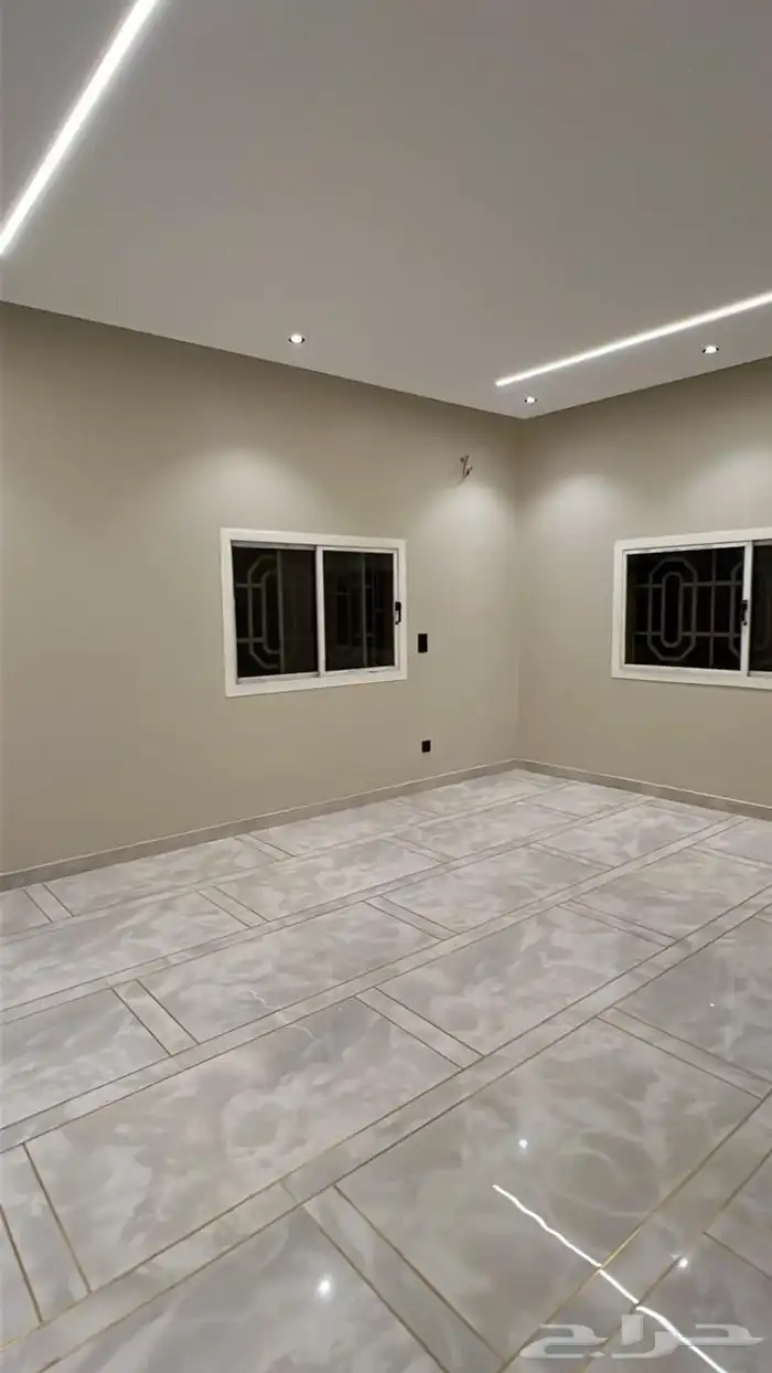 شقة 4 غرف للإيجار بحي الزهراء 0