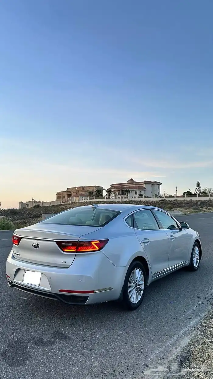 كيا كادينزا 2019 4
