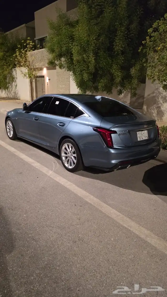 كاديلاك CT5 8