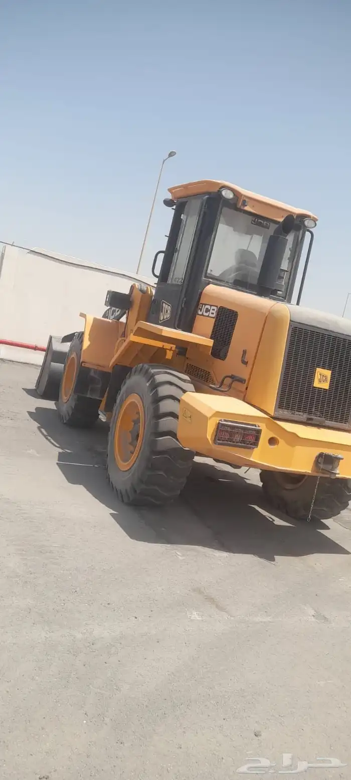 لودر جي سي بي 3