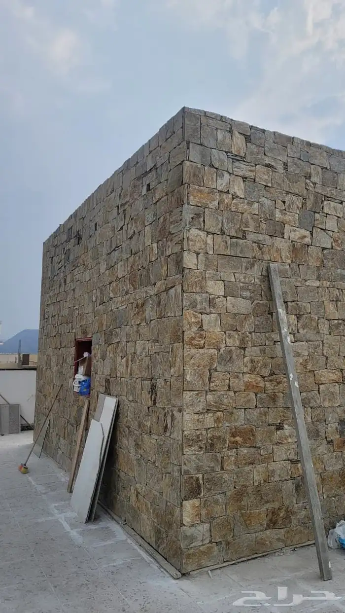بنا حجر كبير وصغير والتلبيسات بكلين موجود قص اراظي 12