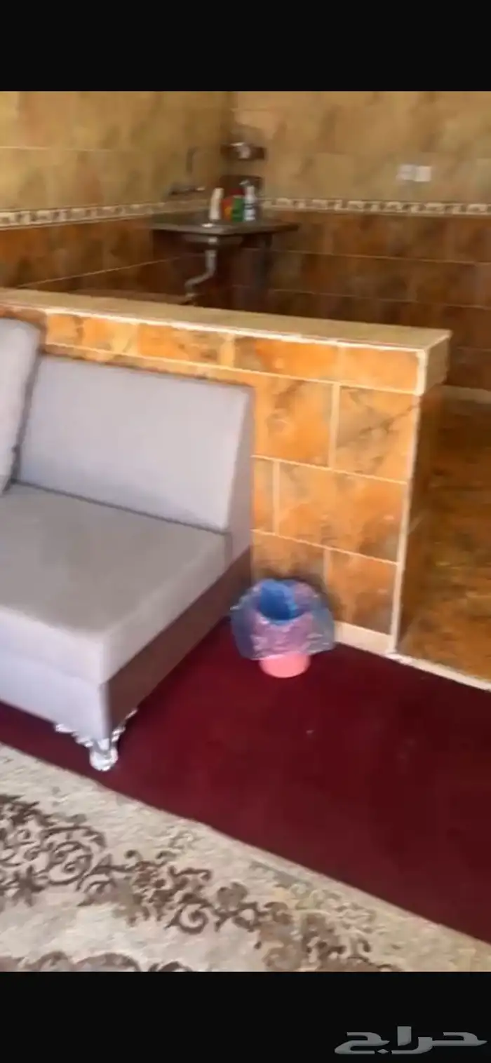 استراحه للايجار الشهري طريق قراقر بعد حي الشراعبه 4