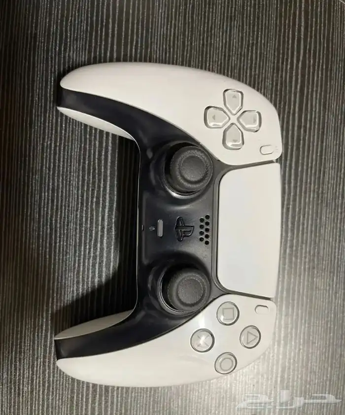 يد ps5 0