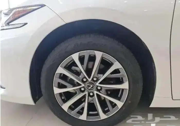 ليكزس ES250 aa موديل 2025 2