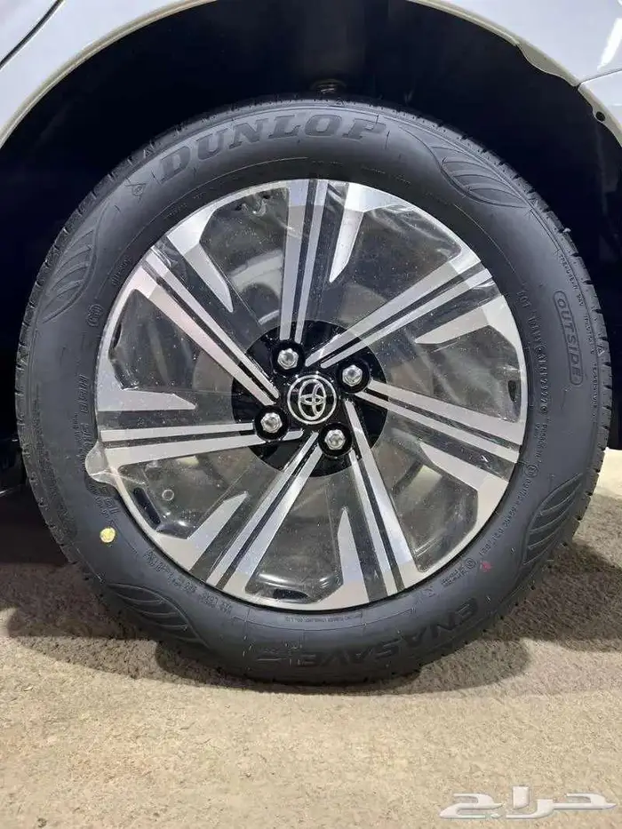 تويوتا يارس واي بلس 2026 3