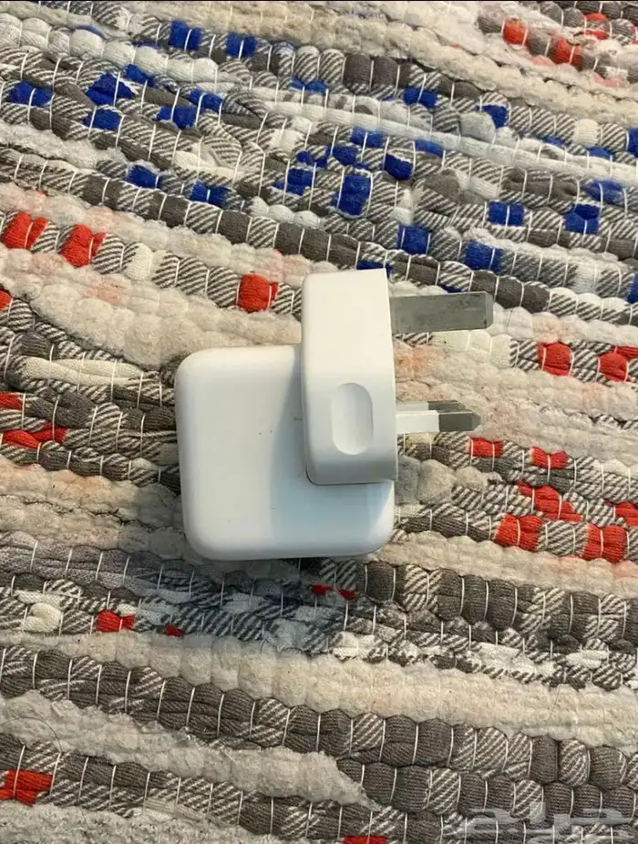 راس شاحن اصلي من ابل مع سلك شاحن تايب سي 2