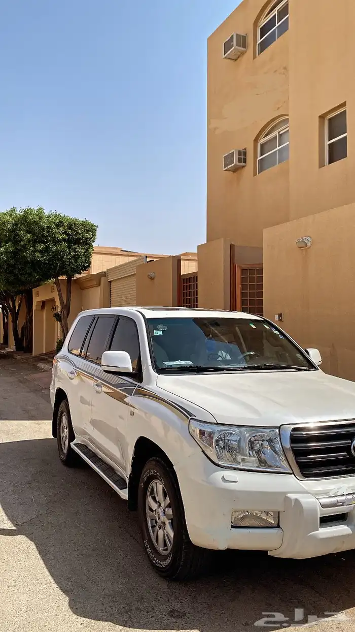 جسكار 2008 8v فل كامل نضيف 3