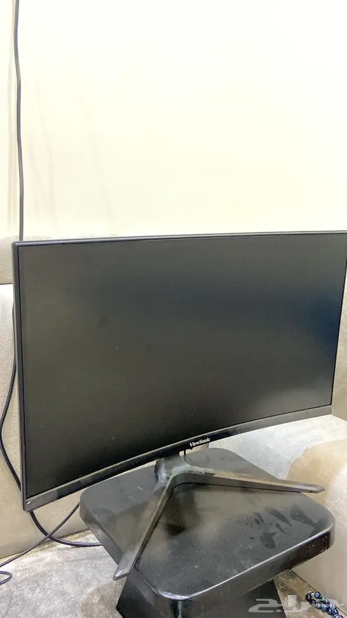 شاشة قيمنق منحنيه 165 هرتز 3