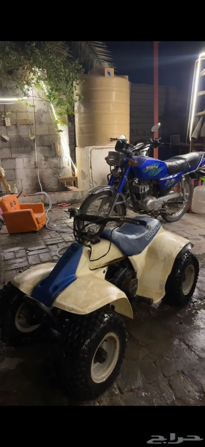 ax100 1