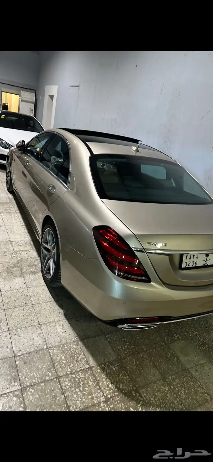 للبيع مرسيدس جفالي شبه جديد S320 1