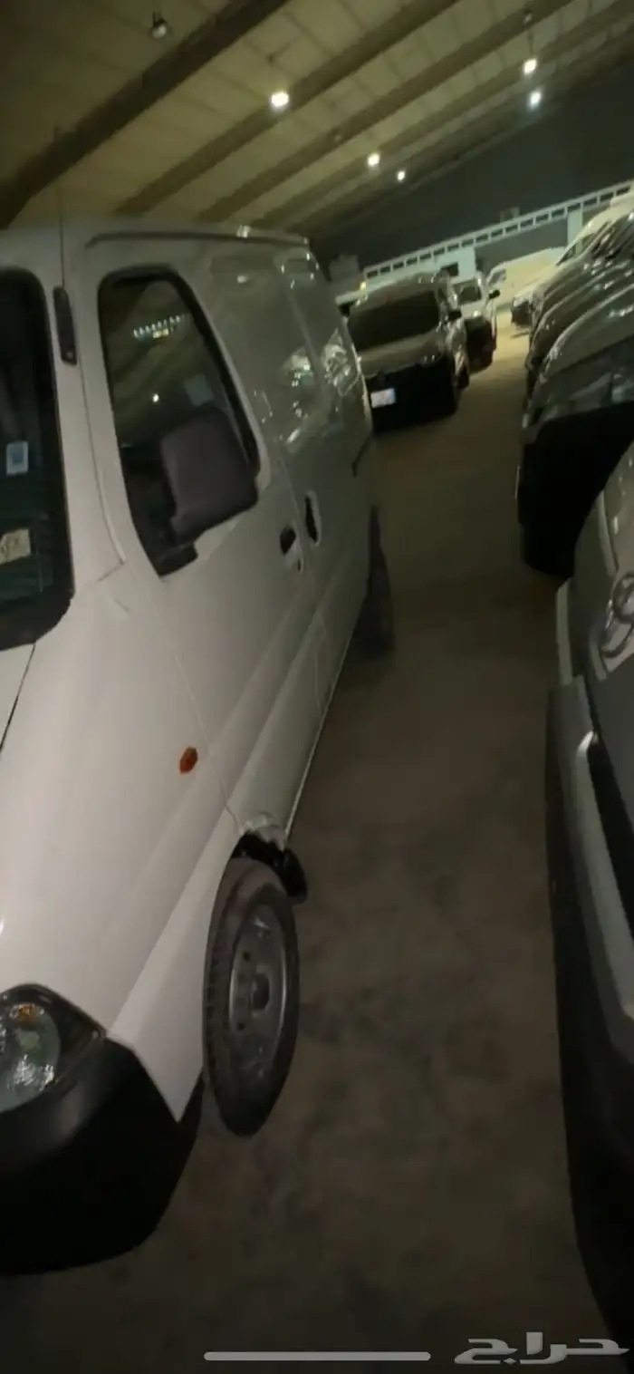 سوزوكي فان اكو APV بضاعة شبه وكالة ممشى 8 الاف 4