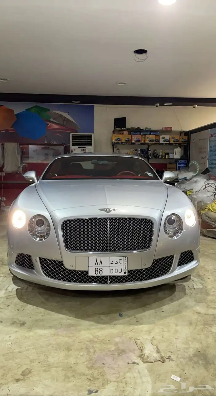 بنتلي 2012 1