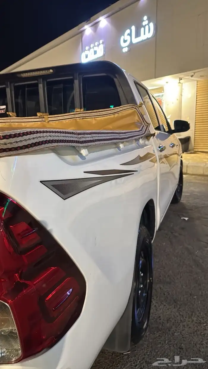 هايلوكس 2018 GLX 7