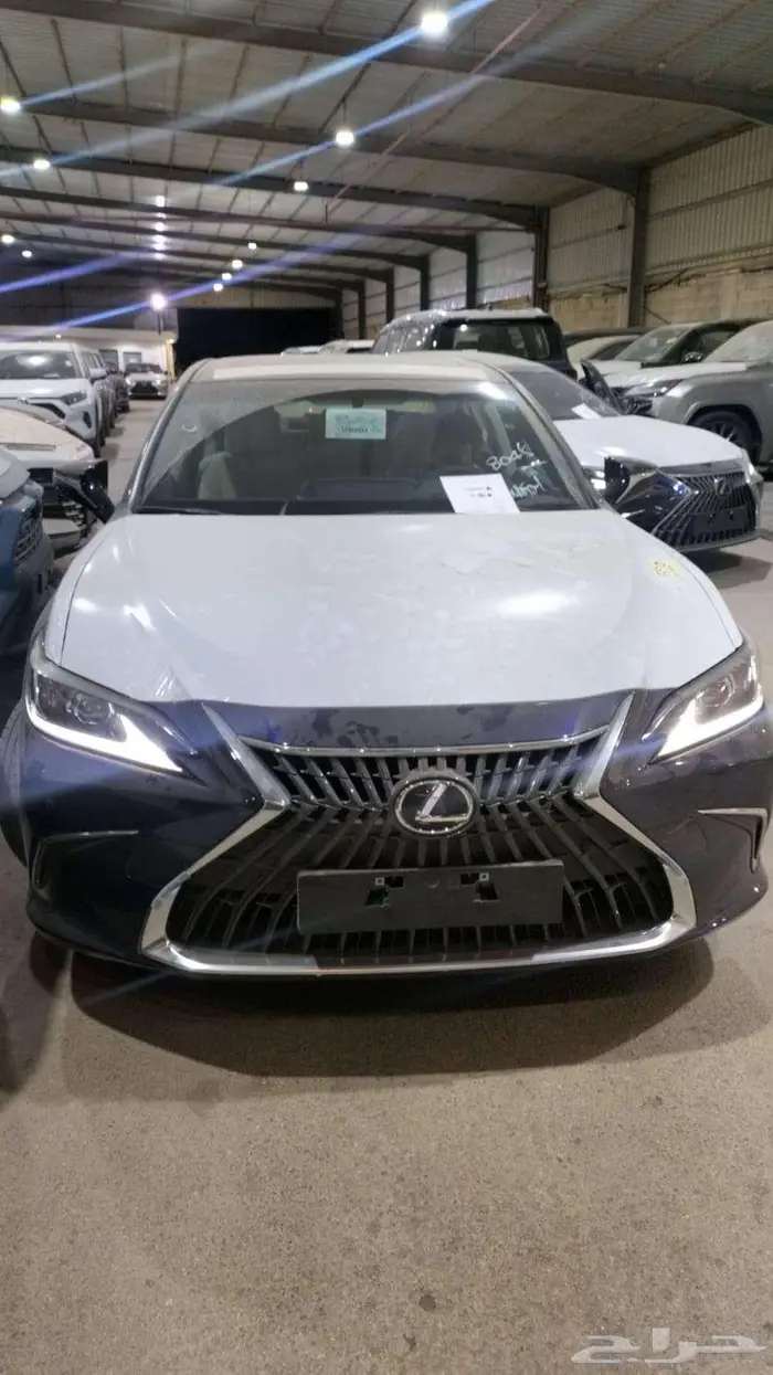 لكزس ES 250 فئه AA كاش و اقساط على جميع البنوك 5