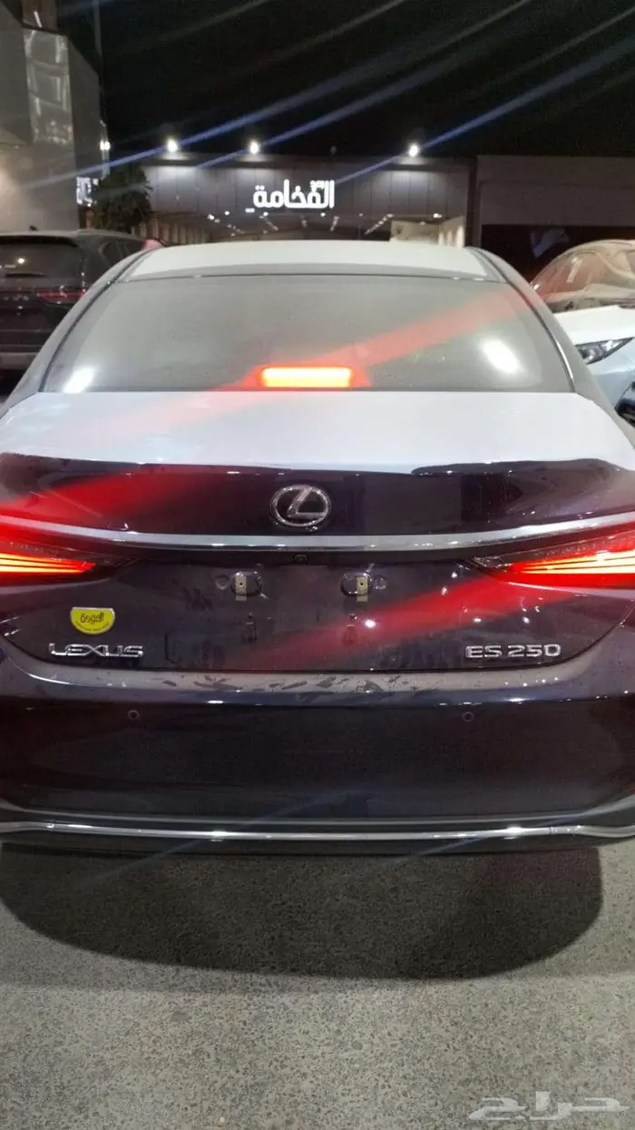 لكزس ES 250 فئه AA كاش و اقساط على جميع البنوك 0