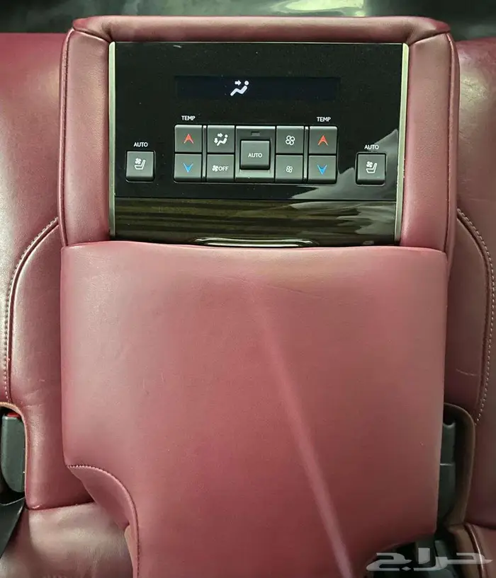 لكزس LX570 2018 34