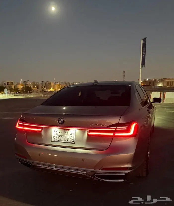 بي ام 2021 730LI 9