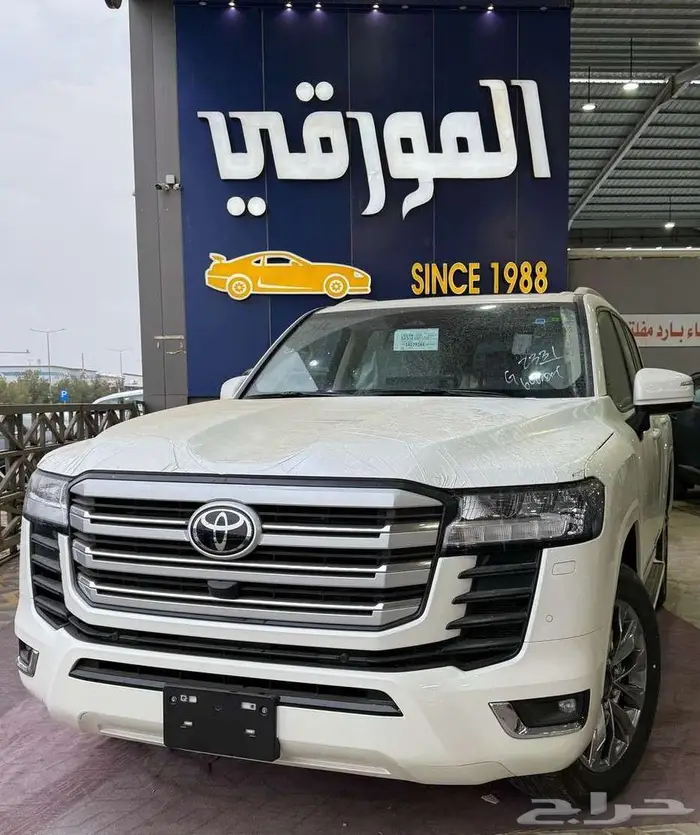 لاندكروزر GXR4 بنزين 2025 اقل سعر اقساط او كاش 0