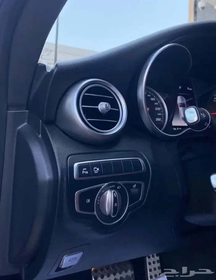 2018 Mercedes-Benz C300 Coupe AMG Kit 7