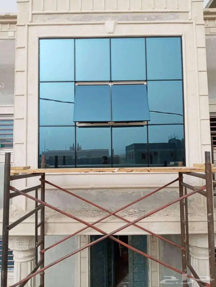 واجهات زجاج نوافذ وأبواب المنيوم 0