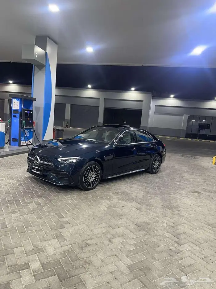 Mercedes-Benz الفئة  C-Class الموديل  C 200 L السنة  2025 2