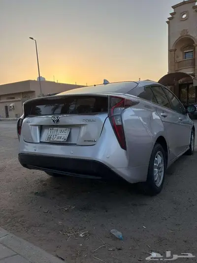للبيع سيارة تويوتا بريوس موديل 2016 في جدة index