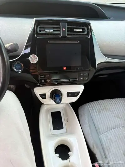 للبيع سيارة تويوتا بريوس موديل 2016 في جدة index