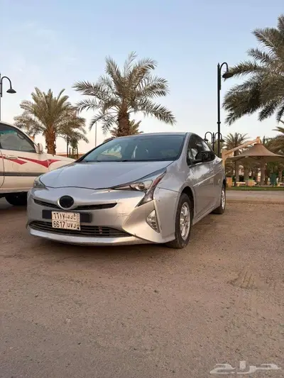 للبيع سيارة تويوتا بريوس موديل 2016 في جدة index