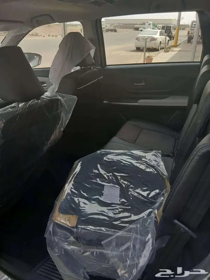 تويوتا فيلوز GLX استاندر 2025 5