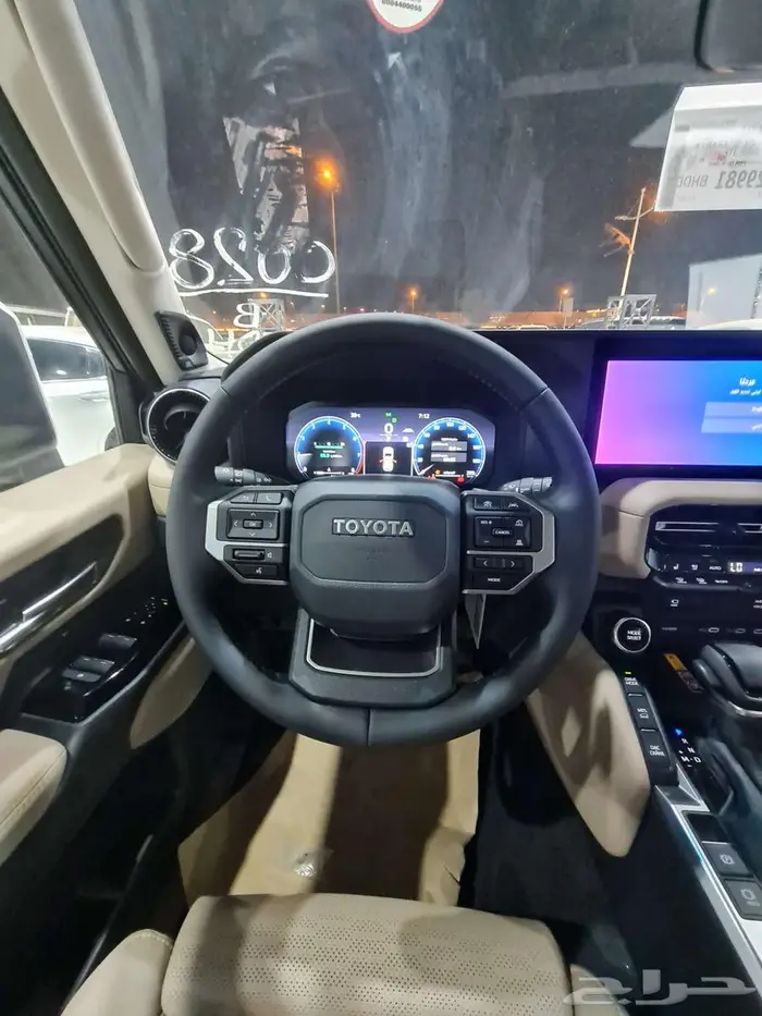تويوتا برادو VXL3 موديل 2025 5
