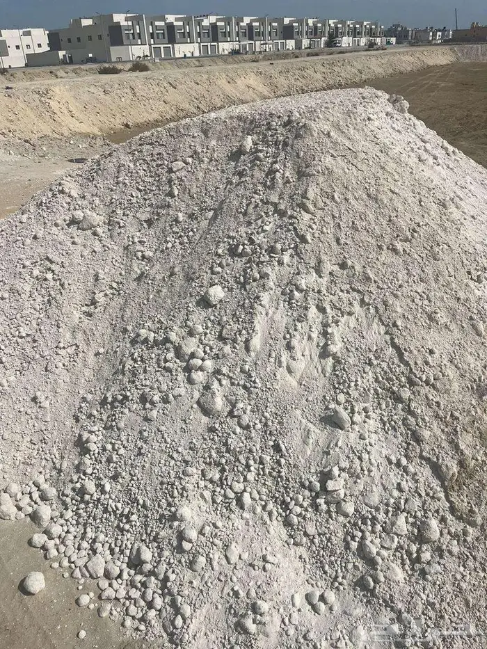 توريد جميع مواد الدفان من مواد بيس كورس وصب بيز ورمل وطين 12
