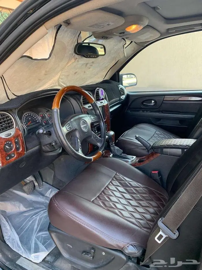 Well Maintained Family Use Car. 4