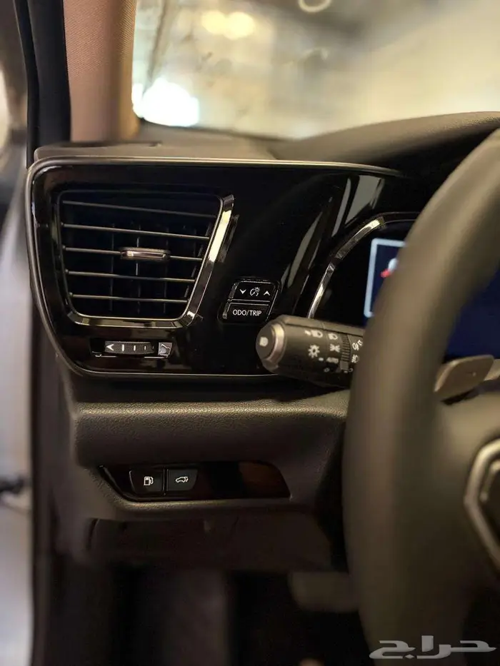 لكزس NX350 ستاندر هايبرد 2025 13