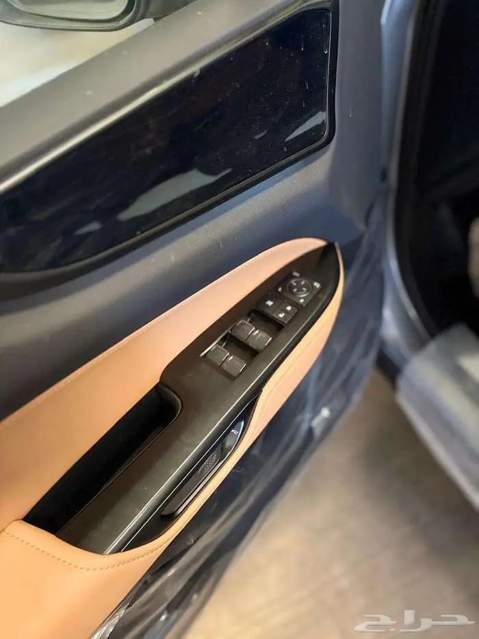 لكزس NX350 ستاندر هايبرد 2025 11