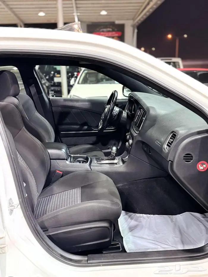 دودج تشارجر 2020 RT-V8 فل هاوس ضمان الوكالة ساري 9