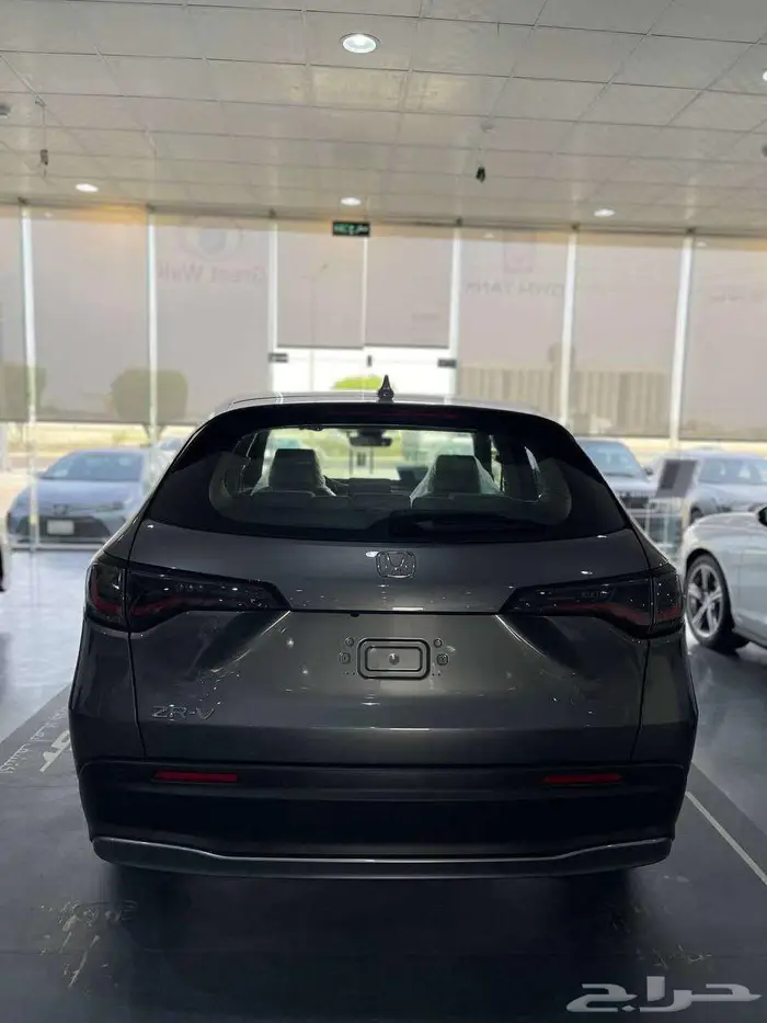 هوندا ZR-V ستندر 2025 2