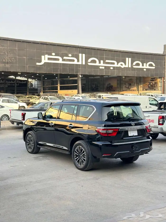 نيسان بلاتينيوم 2023 فل كامل 4