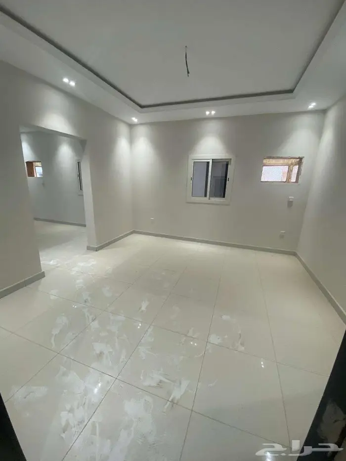 شقة للايجار بحي الريان جديدة 4
