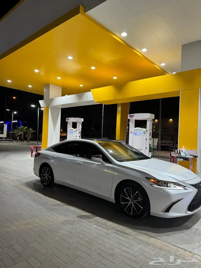 للبيع لكزس es350 0