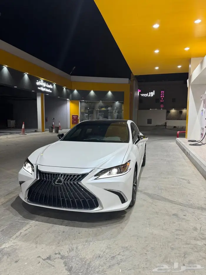للبيع لكزس es350 1