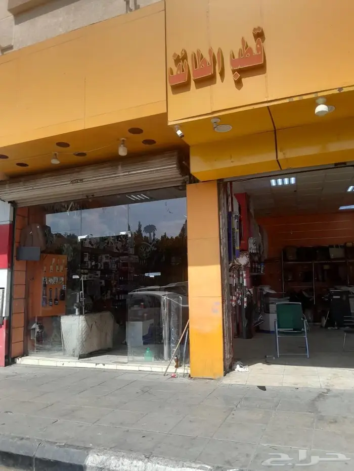 محل بشارع الزينة بجانب مطعم مضغوط بيتنا للتقبيل 2