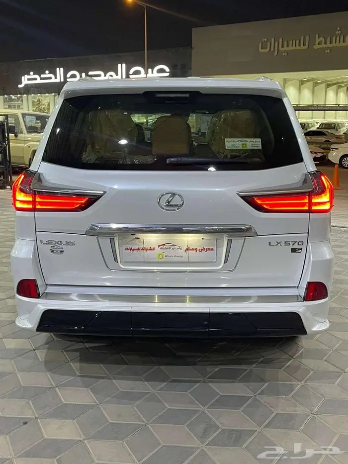 لكزس 2021 سبورت LX570 5