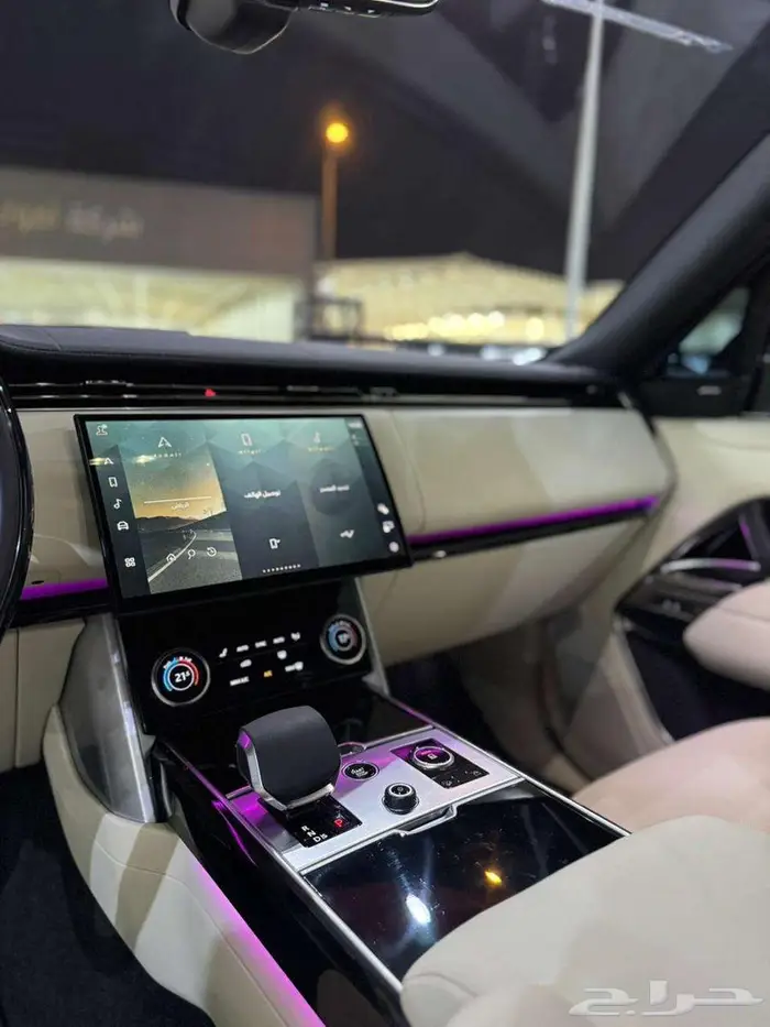 رنج روفر فوج V8 hseفل كامل 2023 9